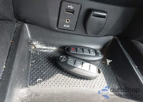 2018 Nissan Rogue Sport Sv из США, поврежденный, VIN JN1BJ1CR8JW251713